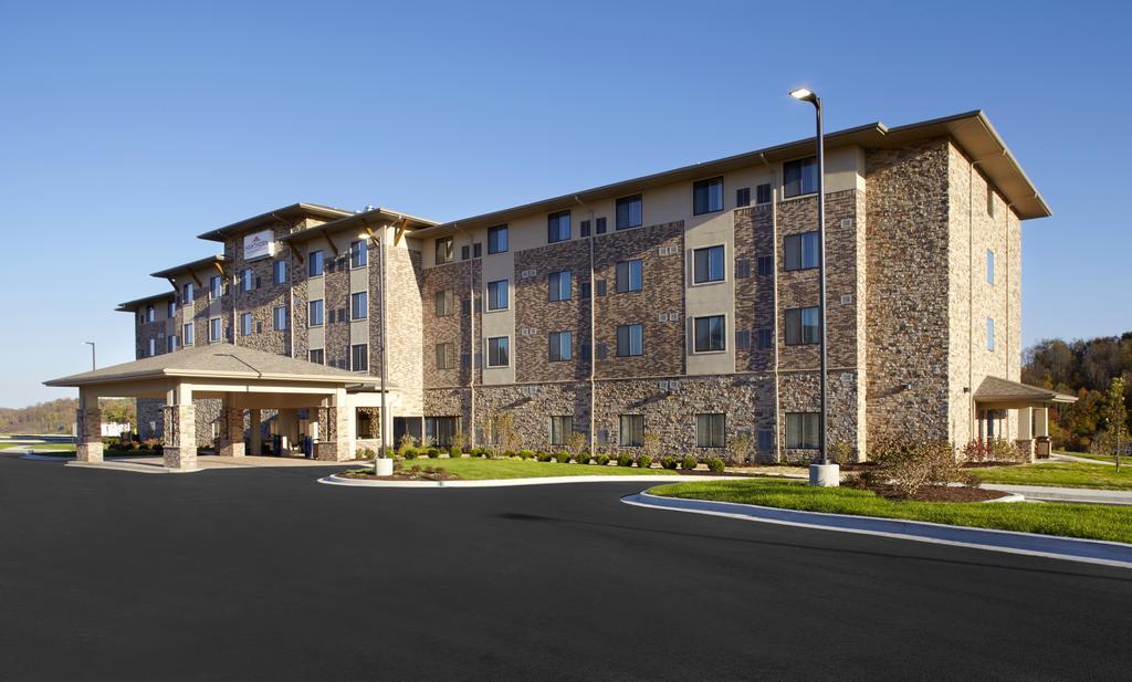 ฮอว์ทอร์น สวีท บาย วินด์แฮม วีลลิง ไทรอาเดลเฟีย แอต ไฮแลนด์ส Hotel Triadelphia ภายนอก รูปภาพ
